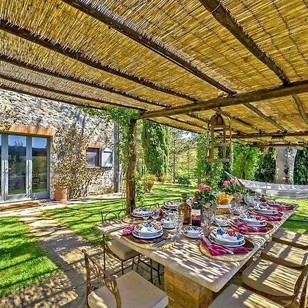 Averdina Villa